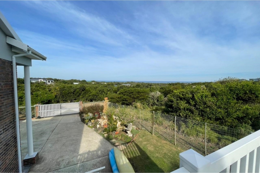 2 Bedroom Property for Sale in Gqunube Green Ecovillage Eastern Cape